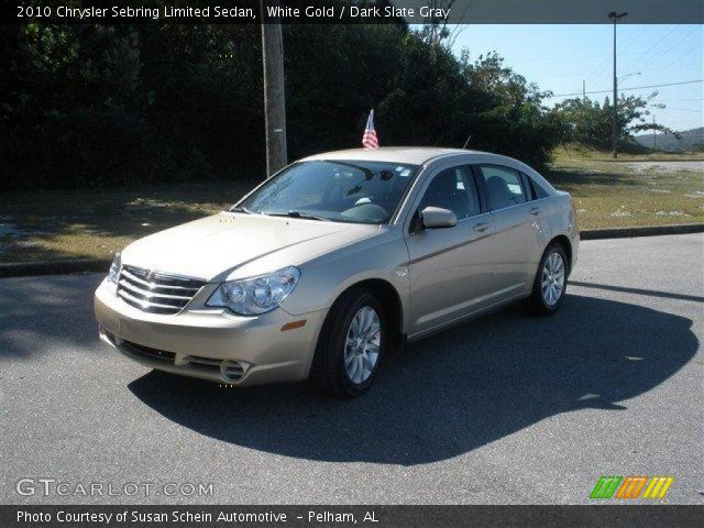 2010 Chrysler Sebring Limited Sedan in White Gold