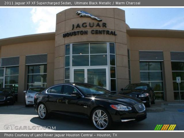2011 Jaguar XF XF Supercharged Sedan in Ultimate Black Metallic