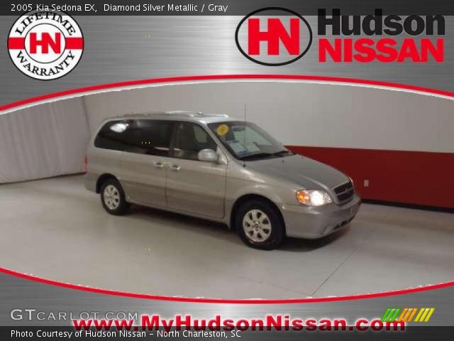 2005 Kia Sedona EX in Diamond Silver Metallic