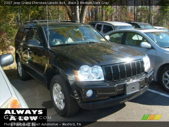 2007 Jeep Grand Cherokee Laredo 4x4 in Black