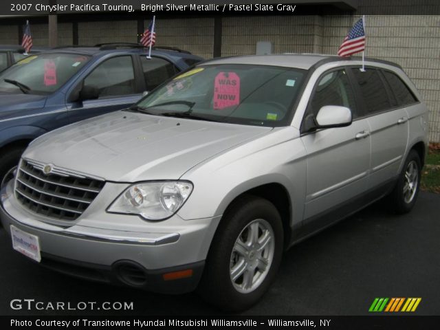 2007 Chrysler Pacifica Touring in Bright Silver Metallic