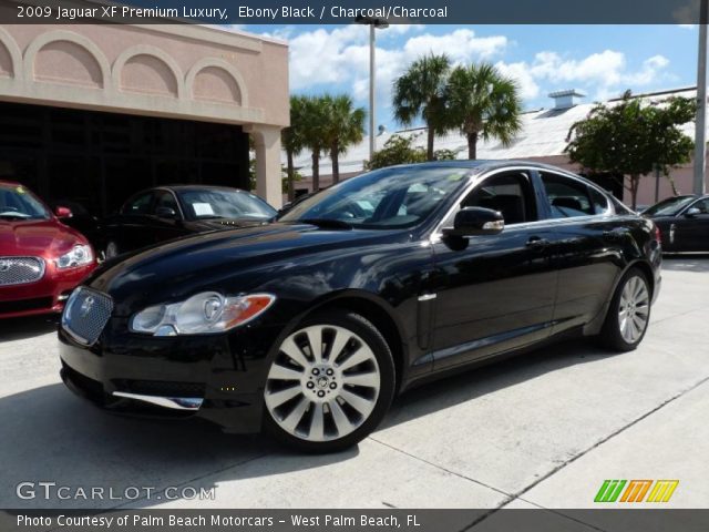 2009 Jaguar XF Premium Luxury in Ebony Black