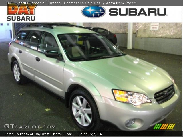 2007 Subaru Outback 2.5i Wagon in Champagne Gold Opal