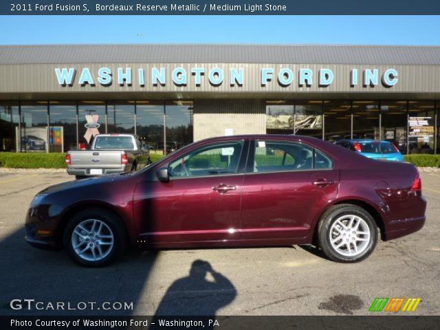 2011 Ford Fusion S in Bordeaux Reserve Metallic