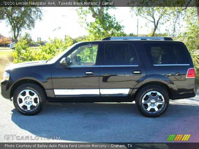 2010 Lincoln Navigator 4x4 in Tuxedo Black Metallic