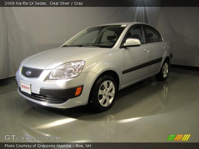 2009 Kia Rio LX Sedan in Clear Silver