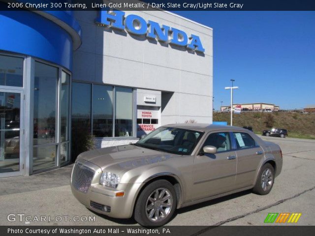 2006 Chrysler 300 Touring in Linen Gold Metallic