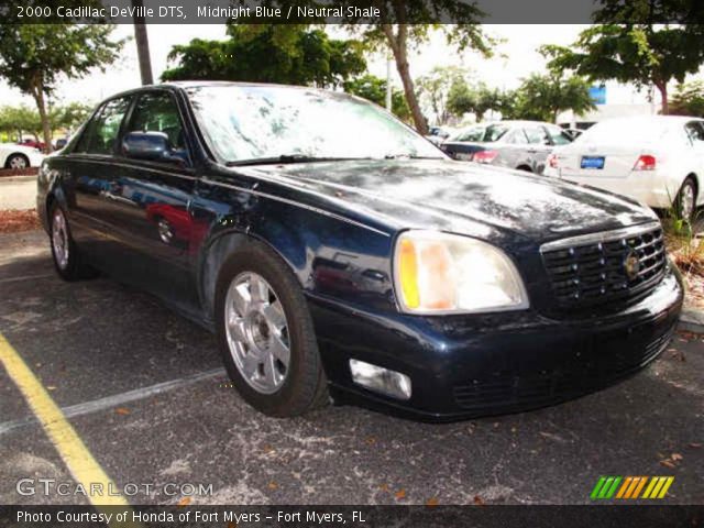 2000 Cadillac DeVille DTS in Midnight Blue