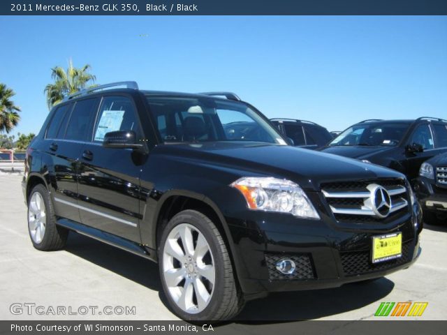 2011 Mercedes-Benz GLK 350 in Black