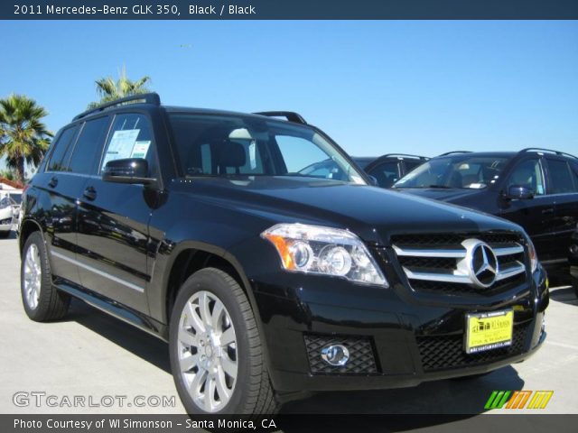 2011 Mercedes-Benz GLK 350 in Black