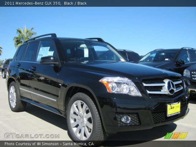2011 Mercedes-Benz GLK 350 in Black