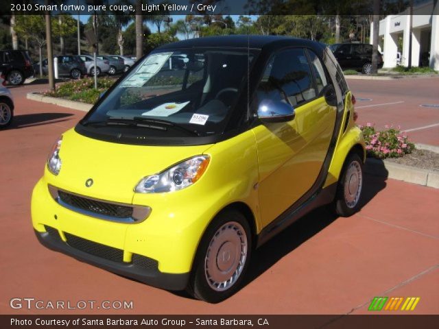 2010 Smart fortwo pure coupe in Light Yellow