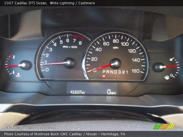2007 Cadillac DTS Sedan in White Lightning