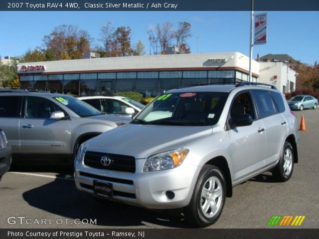 2007 Toyota RAV4 4WD in Classic Silver Metallic