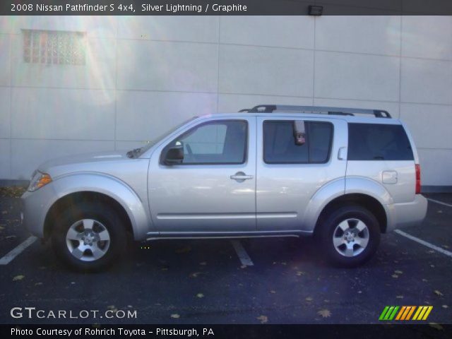 2008 Nissan Pathfinder S 4x4 in Silver Lightning