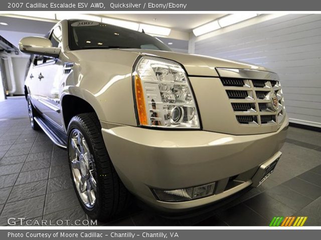 2007 Cadillac Escalade ESV AWD in Quicksilver
