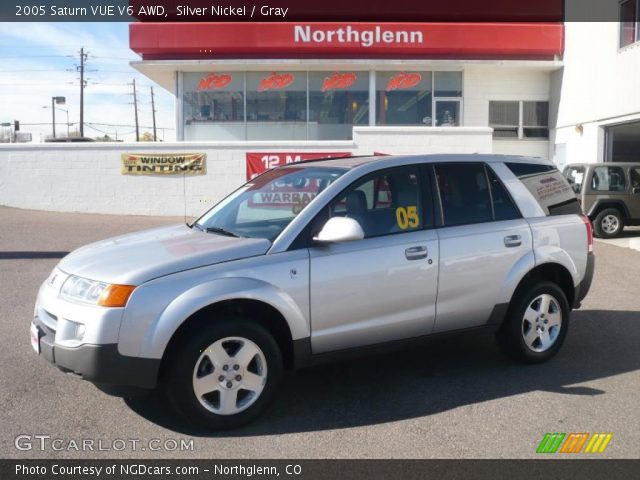 2005 Saturn VUE V6 AWD in Silver Nickel