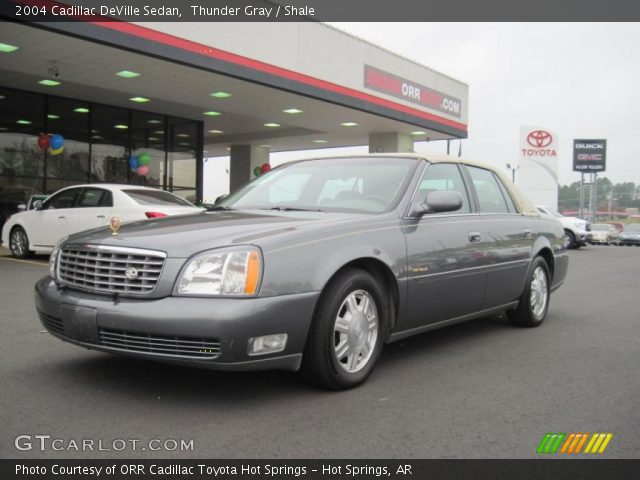 2004 Cadillac DeVille Sedan in Thunder Gray