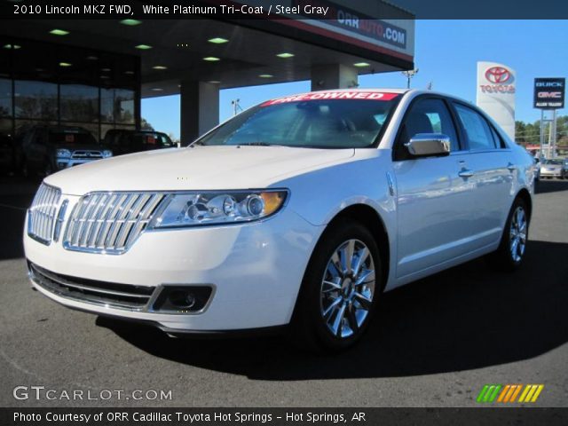 2010 Lincoln MKZ FWD in White Platinum Tri-Coat