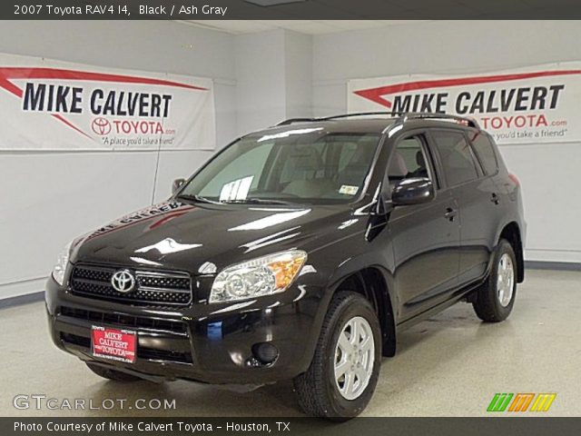 2007 Toyota RAV4 I4 in Black