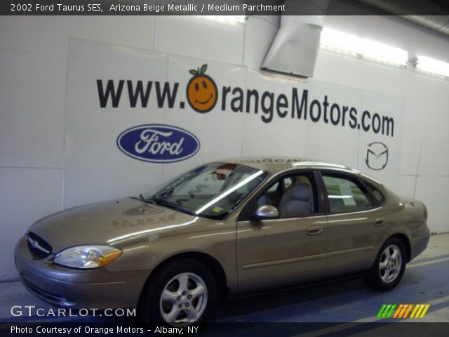 2002 Ford Taurus SES in Arizona Beige Metallic