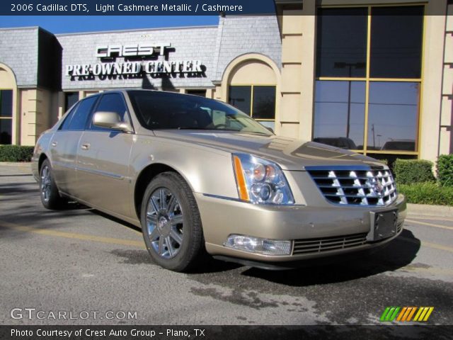 2006 Cadillac DTS  in Light Cashmere Metallic