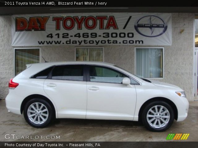 2011 Toyota Venza I4 AWD in Blizzard Pearl White