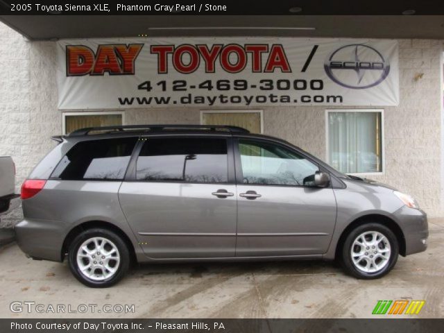2005 Toyota Sienna XLE in Phantom Gray Pearl
