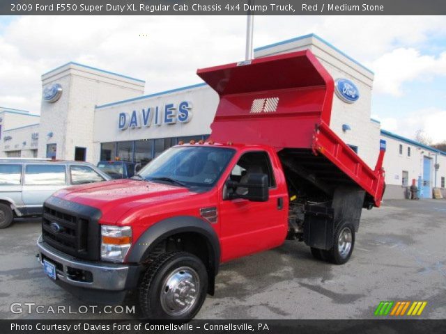 2009 Ford F550 Super Duty XL Regular Cab Chassis 4x4 Dump Truck in Red