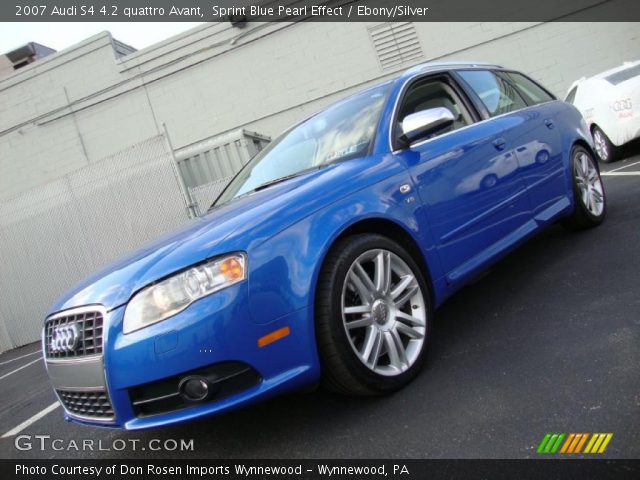 2007 Audi S4 4.2 quattro Avant in Sprint Blue Pearl Effect