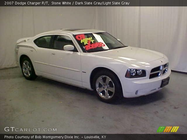 2007 Dodge Charger R/T in Stone White