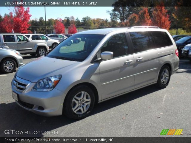 2006 Honda Odyssey EX in Silver Pearl Metallic