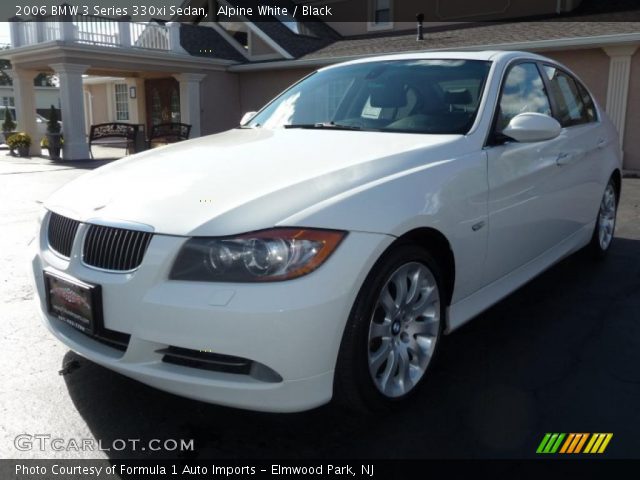 2006 BMW 3 Series 330xi Sedan in Alpine White