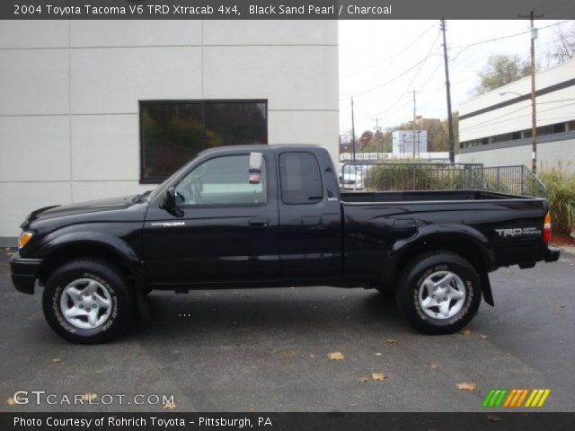 2004 Toyota Tacoma V6 TRD Xtracab 4x4 in Black Sand Pearl