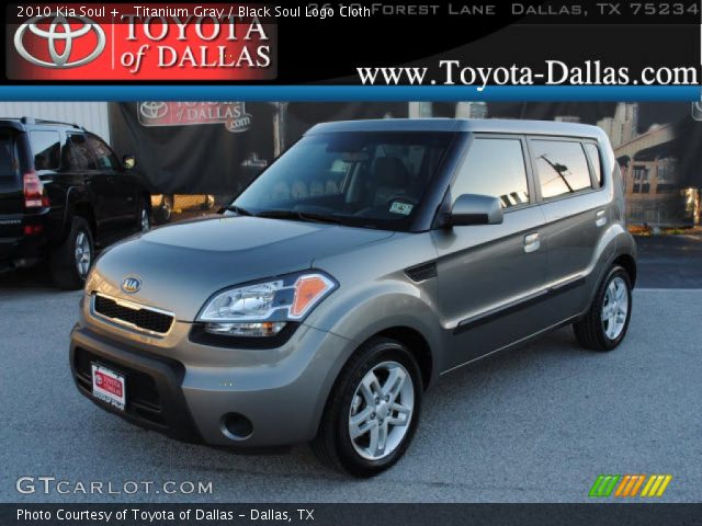 2010 Kia Soul + in Titanium Gray