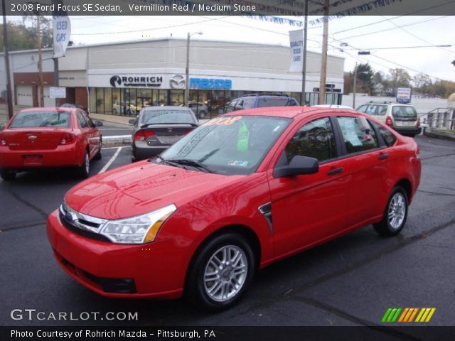 2008 Ford Focus SE Sedan in Vermillion Red