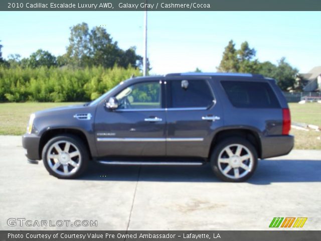 2010 Cadillac Escalade Luxury AWD in Galaxy Gray