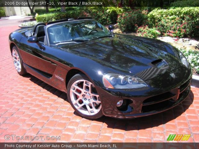 2006 Dodge Viper SRT-10 in Viper Black