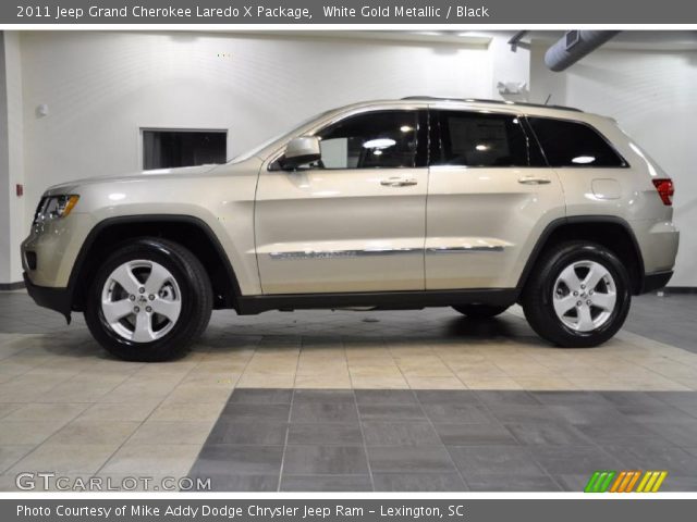 2011 Jeep Grand Cherokee Laredo X Package in White Gold Metallic