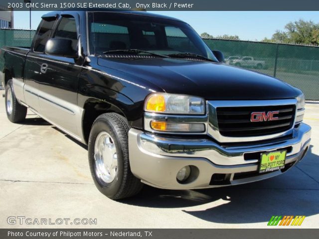 2003 GMC Sierra 1500 SLE Extended Cab in Onyx Black
