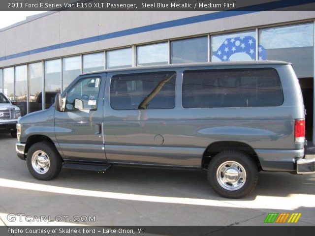 2011 Ford E Series Van E150 XLT Passenger in Steel Blue Metallic