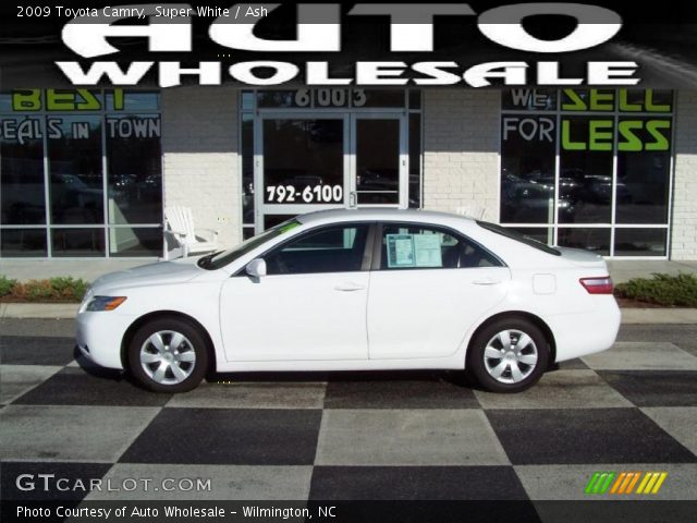 2009 Toyota Camry  in Super White