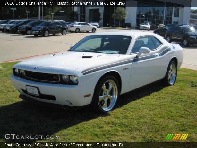 2010 Dodge Challenger R/T Classic in Stone White