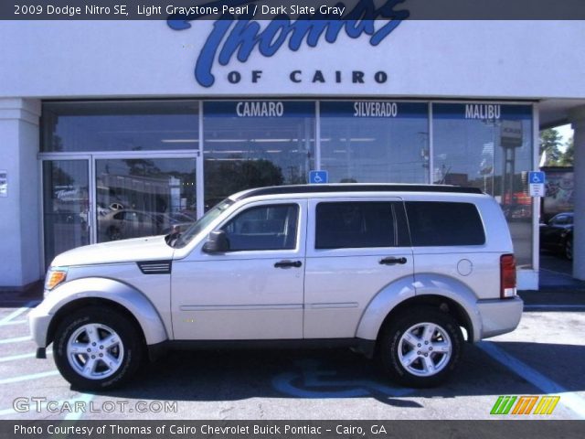 2009 Dodge Nitro SE in Light Graystone Pearl