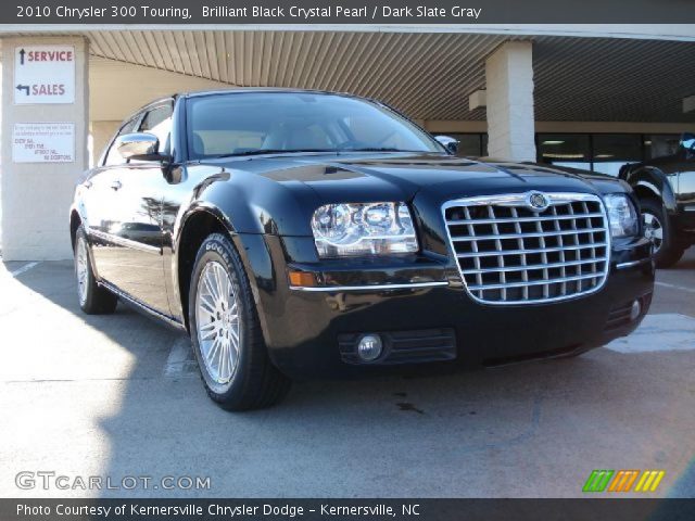 2010 Chrysler 300 Touring in Brilliant Black Crystal Pearl