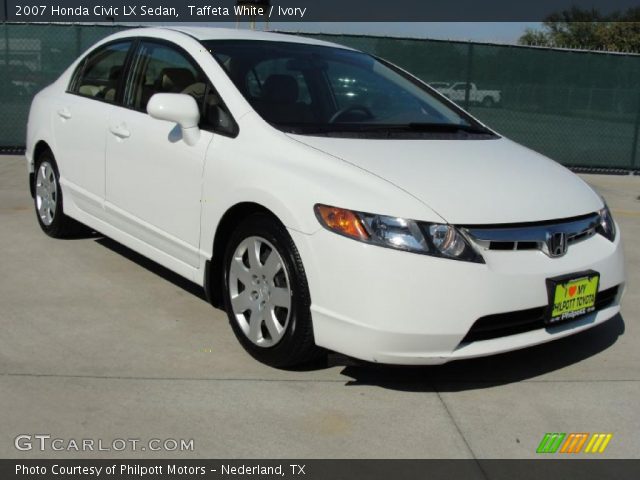 2007 Honda Civic LX Sedan in Taffeta White