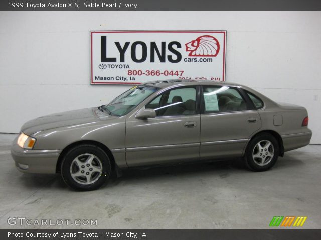 1999 Toyota Avalon XLS in Sable Pearl
