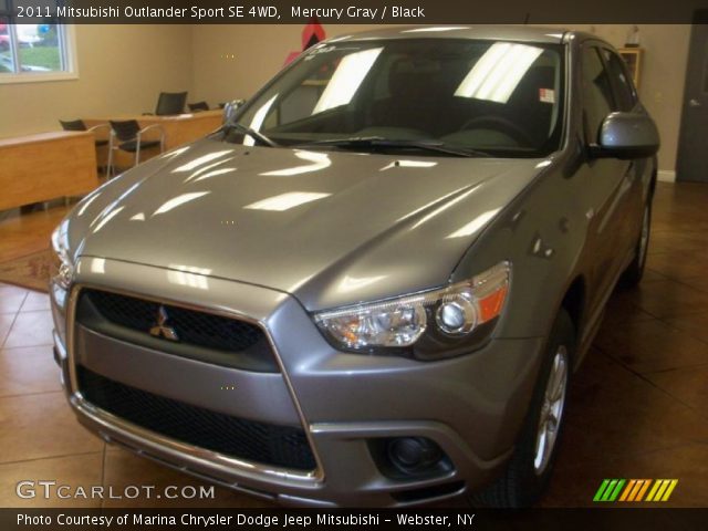 2011 Mitsubishi Outlander Sport Se. Mercury Gray 2011 Mitsubishi