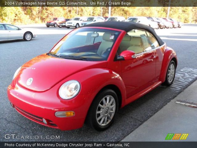 2004 Volkswagen New Beetle GLS Convertible in Uni Red