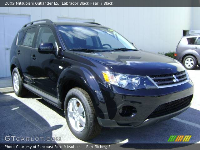 2009 Mitsubishi Outlander ES in Labrador Black Pearl